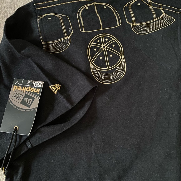NWT Vintage New Era black cotton graphic T Shirt - Picture 4 of 7